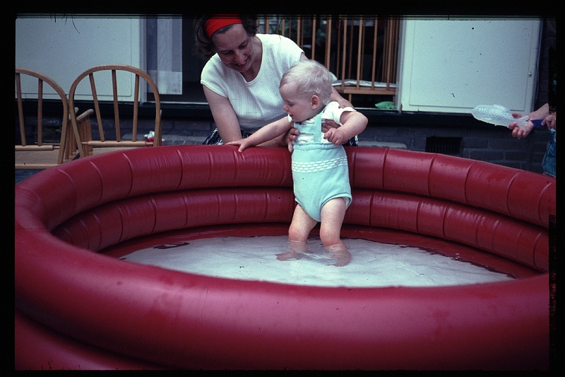18.Delft jun 1966 Mama,Peter.JPG
